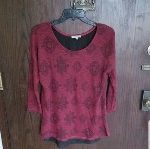 Red & Black Mixed Material Flowy Top